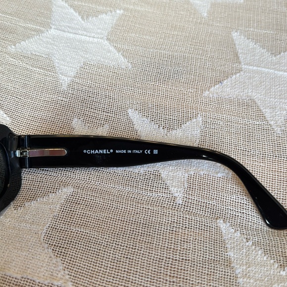 Chanel Sunglasses Vintage Style 5094 *Authentic* - Picture 8 of 11